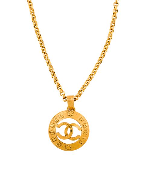 chanel necklace singapore price 2018|chanel necklace cost.